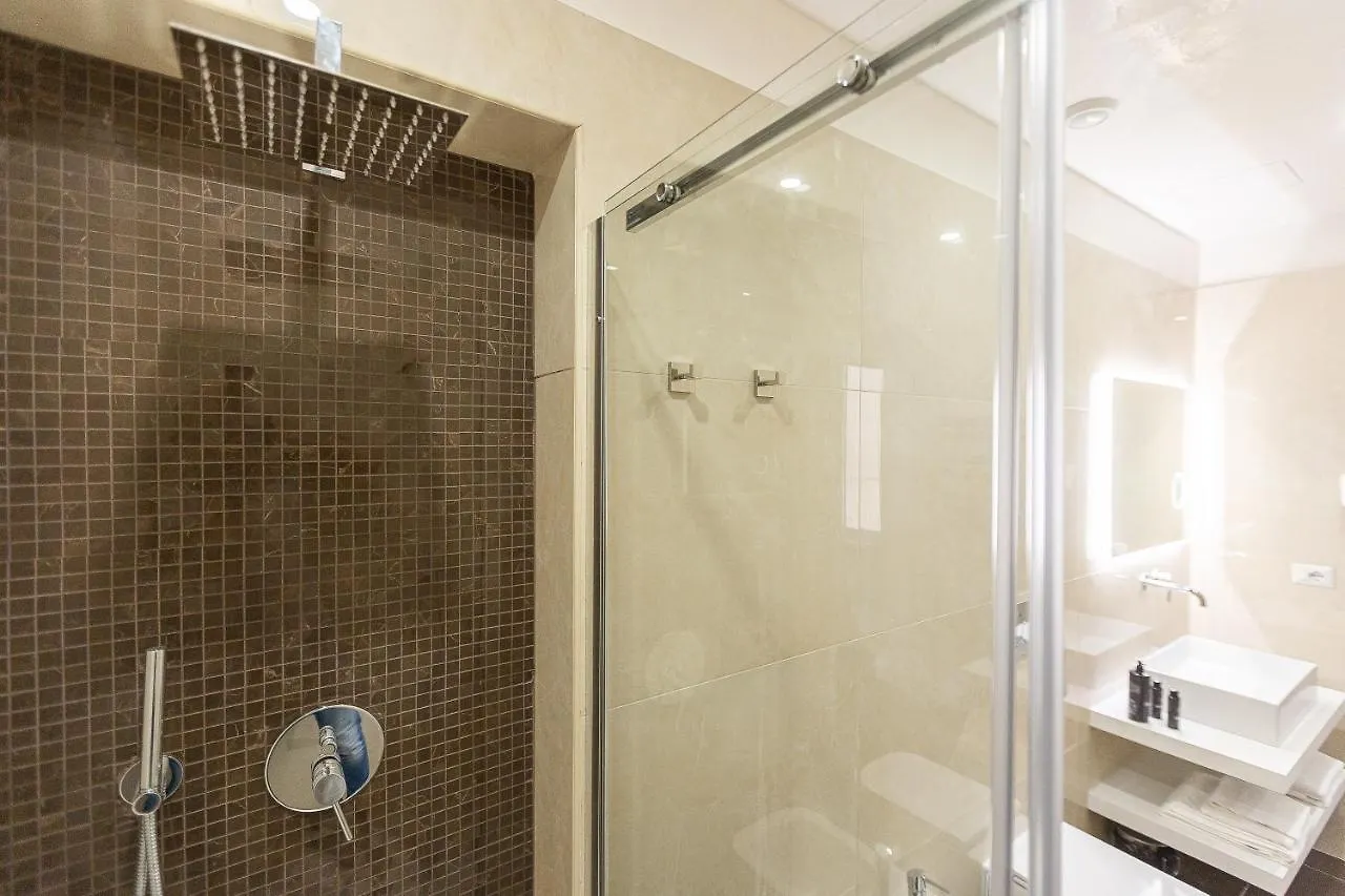 Hotel Kosmo Rome Luxury 0*,  Italie